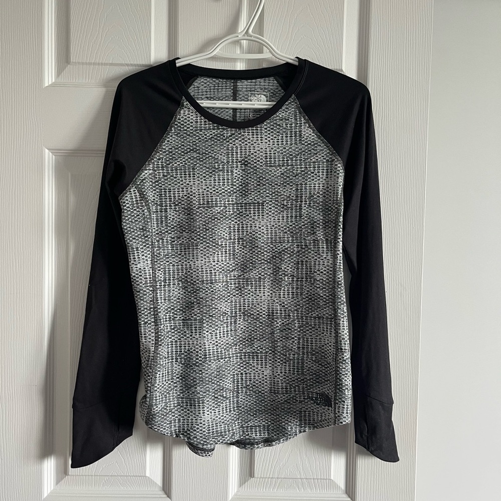 The North Face Flash Dry Long Sleeve Top
